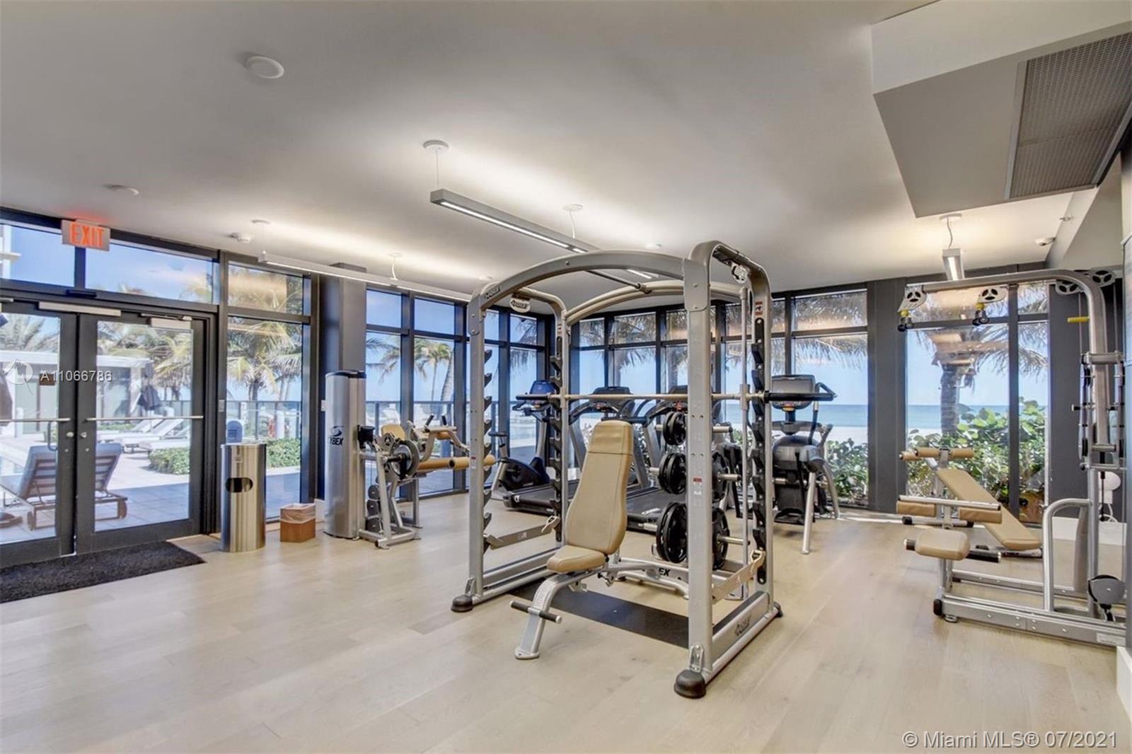 2101 South Surf Road, Unit 2D Hollywood, FL 33019 - Photo 18 of 26 Gallery Image 18