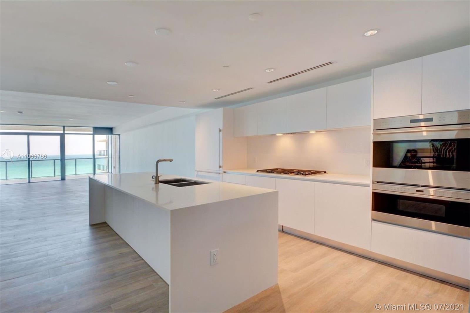 2101 South Surf Road, Unit 2D Hollywood, FL 33019 - Photo 7 of 26 Gallery Image 7