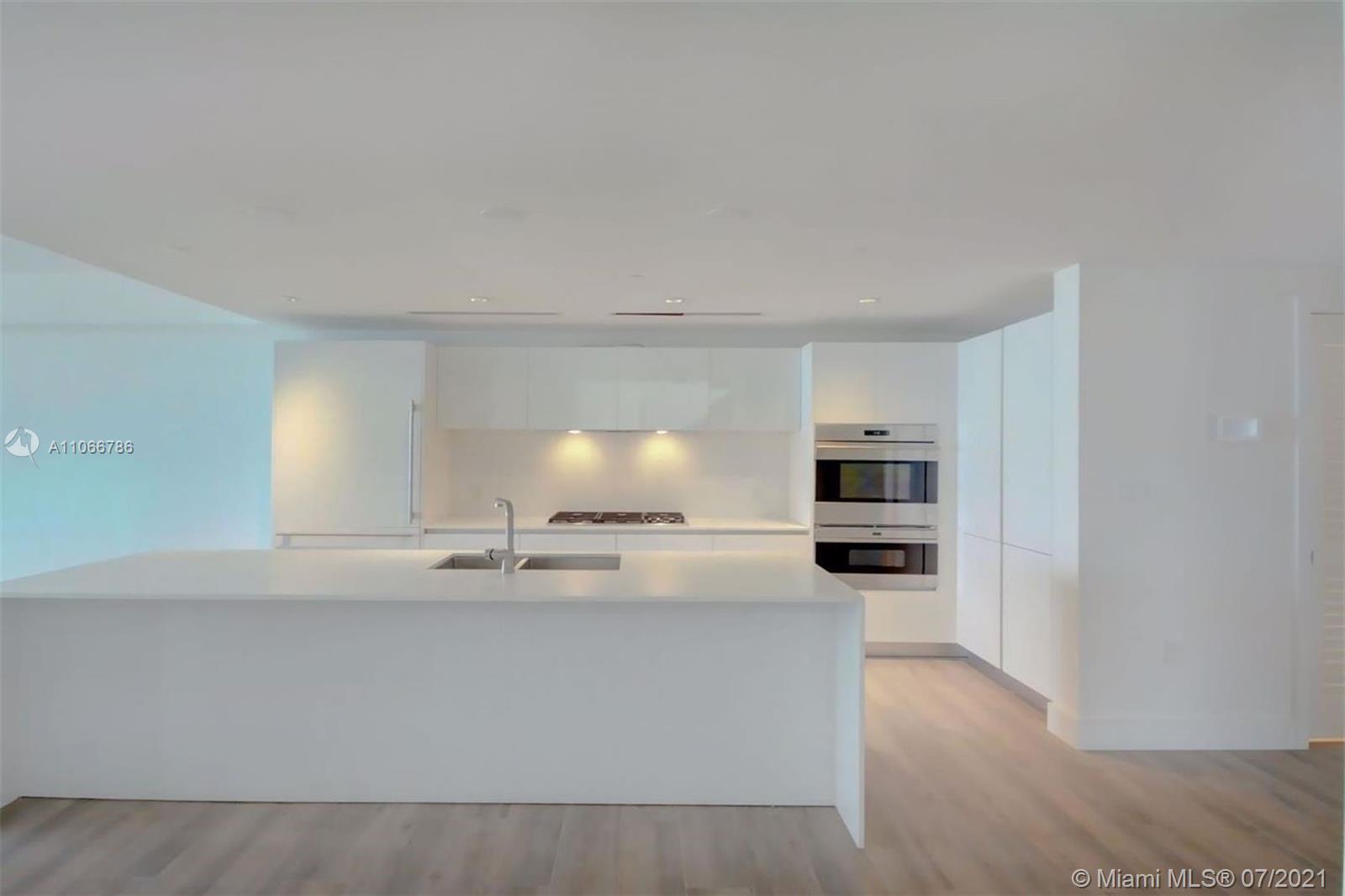2101 South Surf Road, Unit 2D Hollywood, FL 33019 - Photo 8 of 26 Gallery Image 8