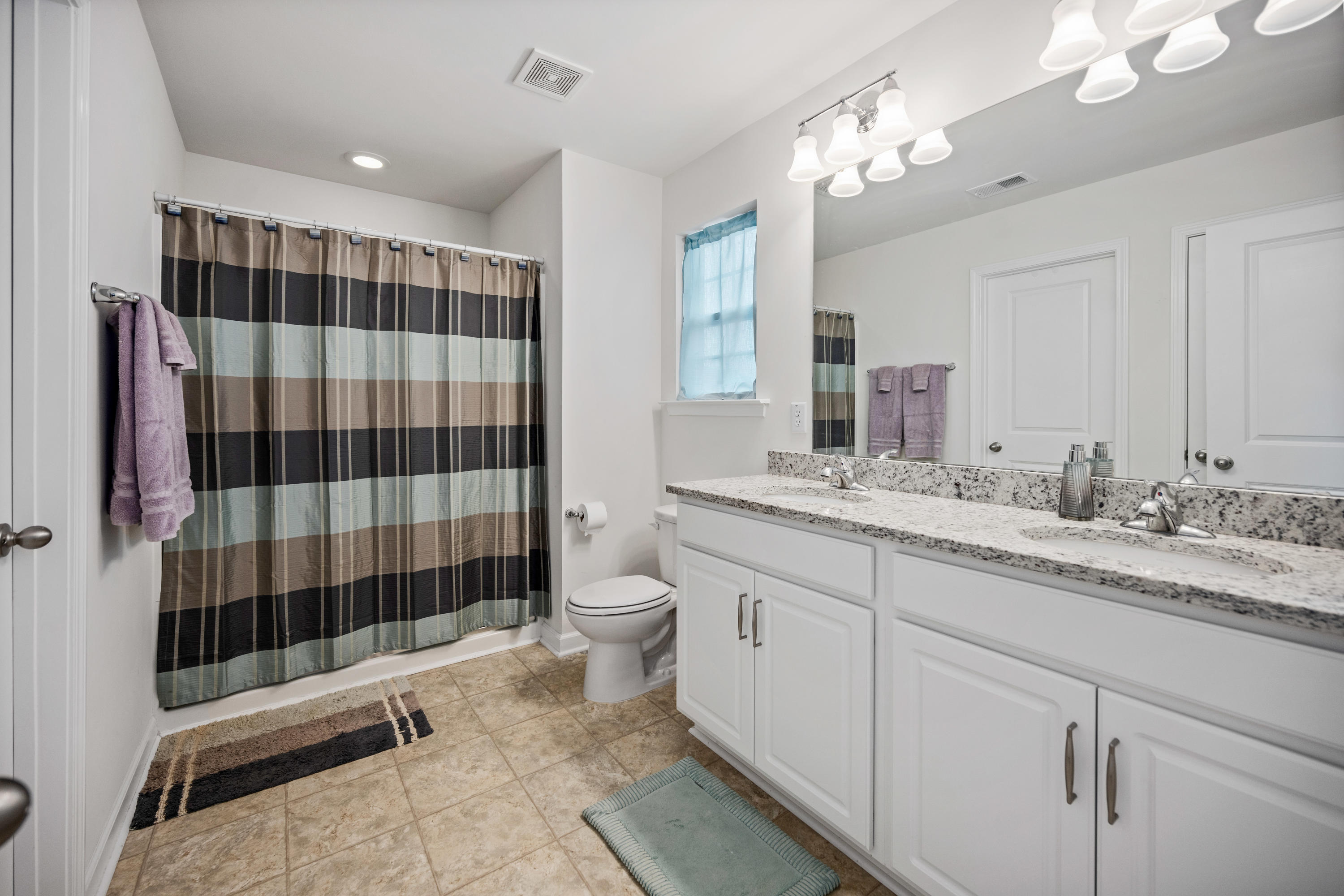 483 Spectrum Road Summerville, SC 29486 - Photo 22 of 51 OWNER ENSUITE