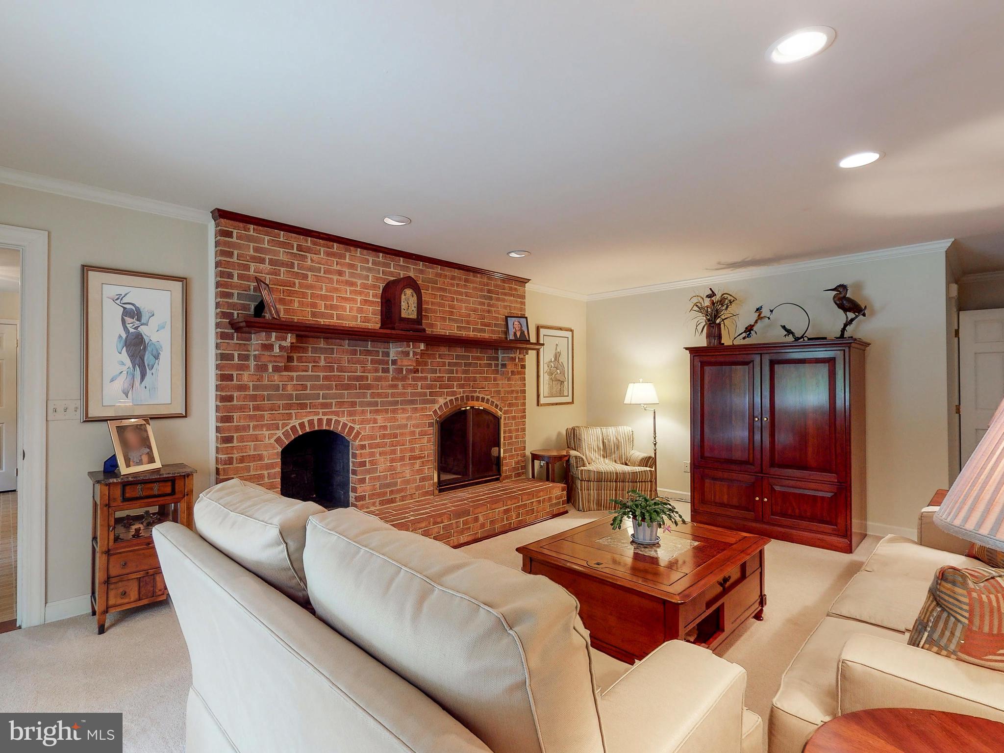 1422 Autumn Leaf Road Baltimore, MD 21286 - Photo 24 of 68 Main Level