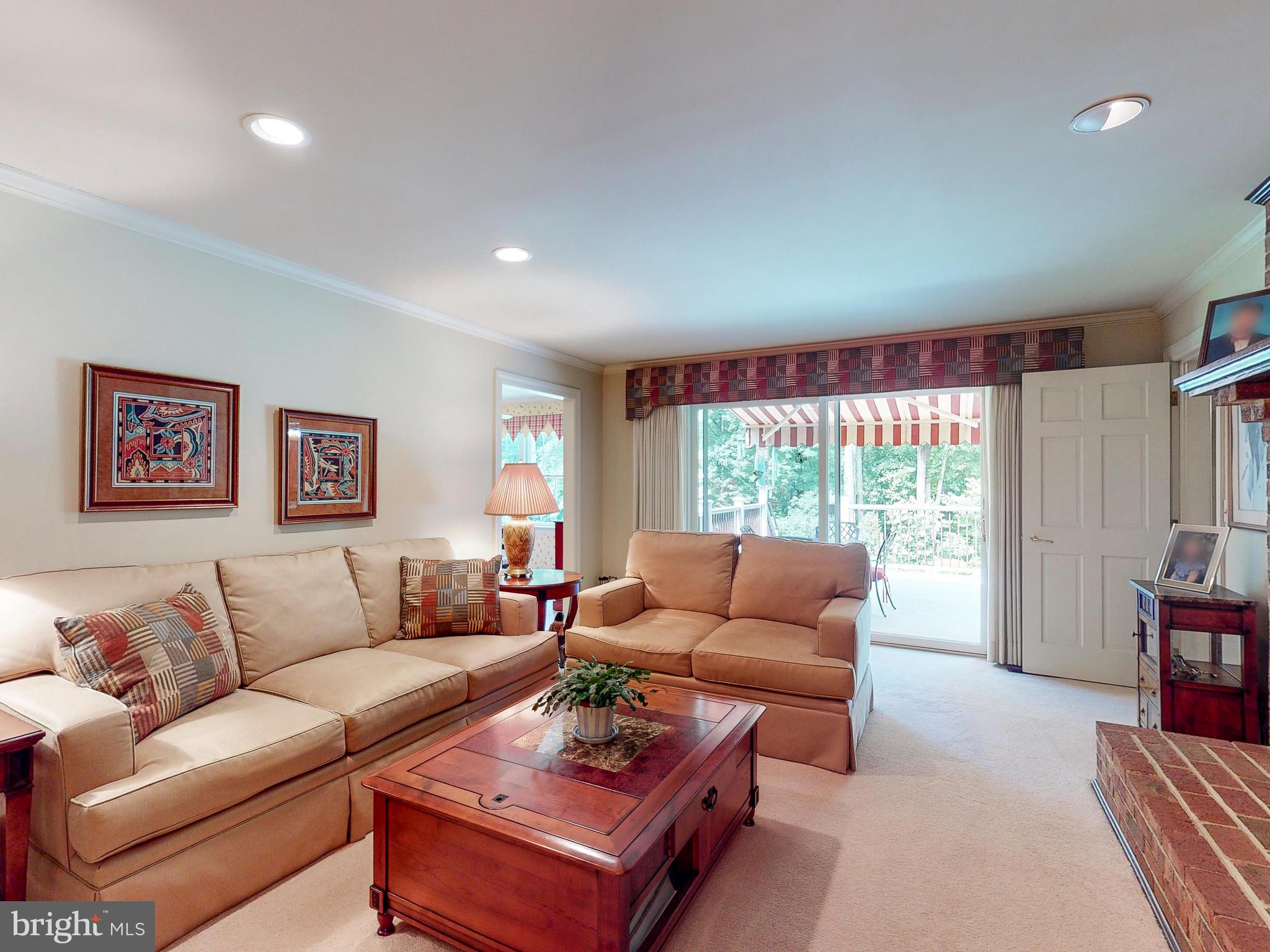 1422 Autumn Leaf Road Baltimore, MD 21286 - Photo 26 of 68 Main Level