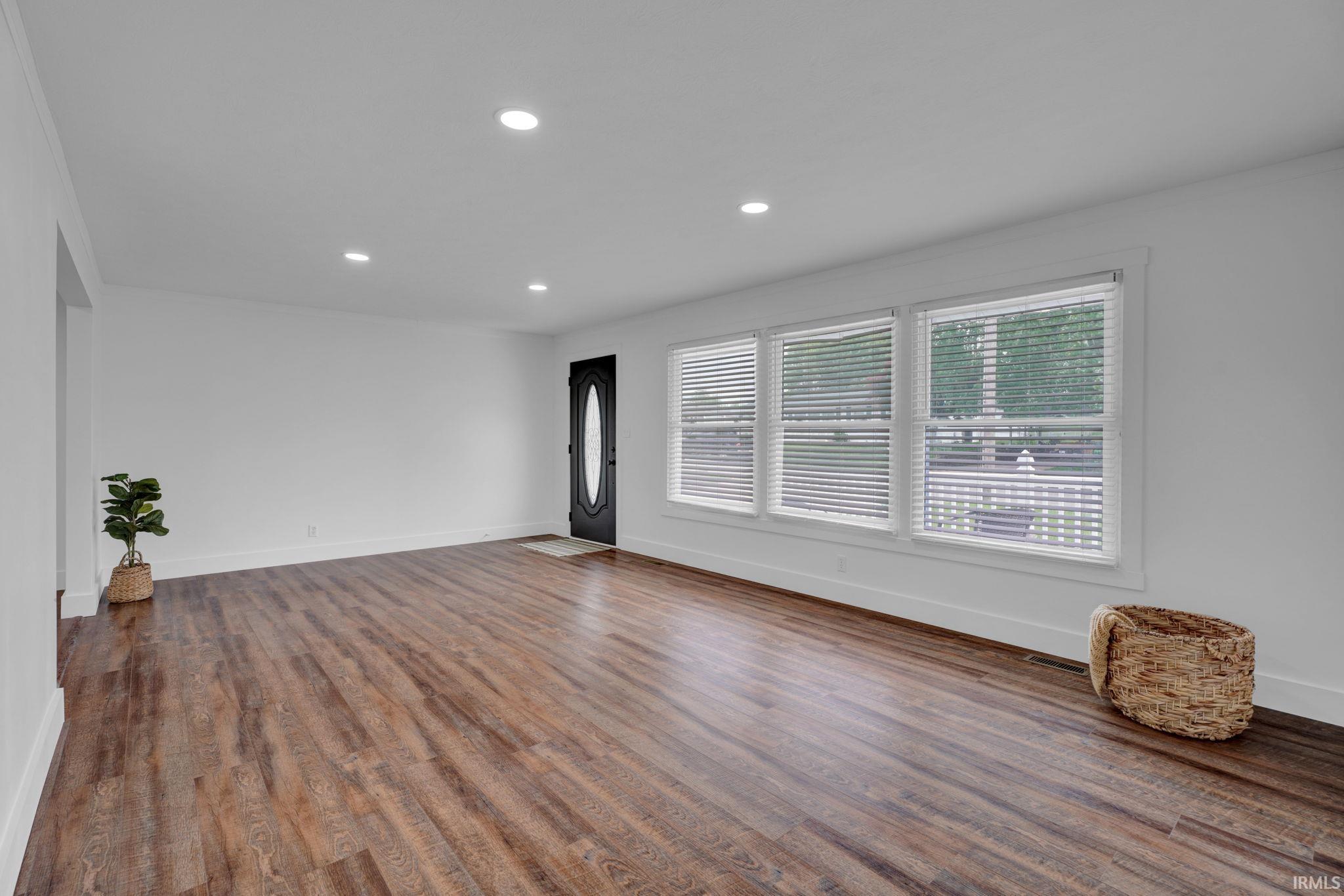 1007 23rd Street Bedford, IN 47421 - Photo 5 of 26