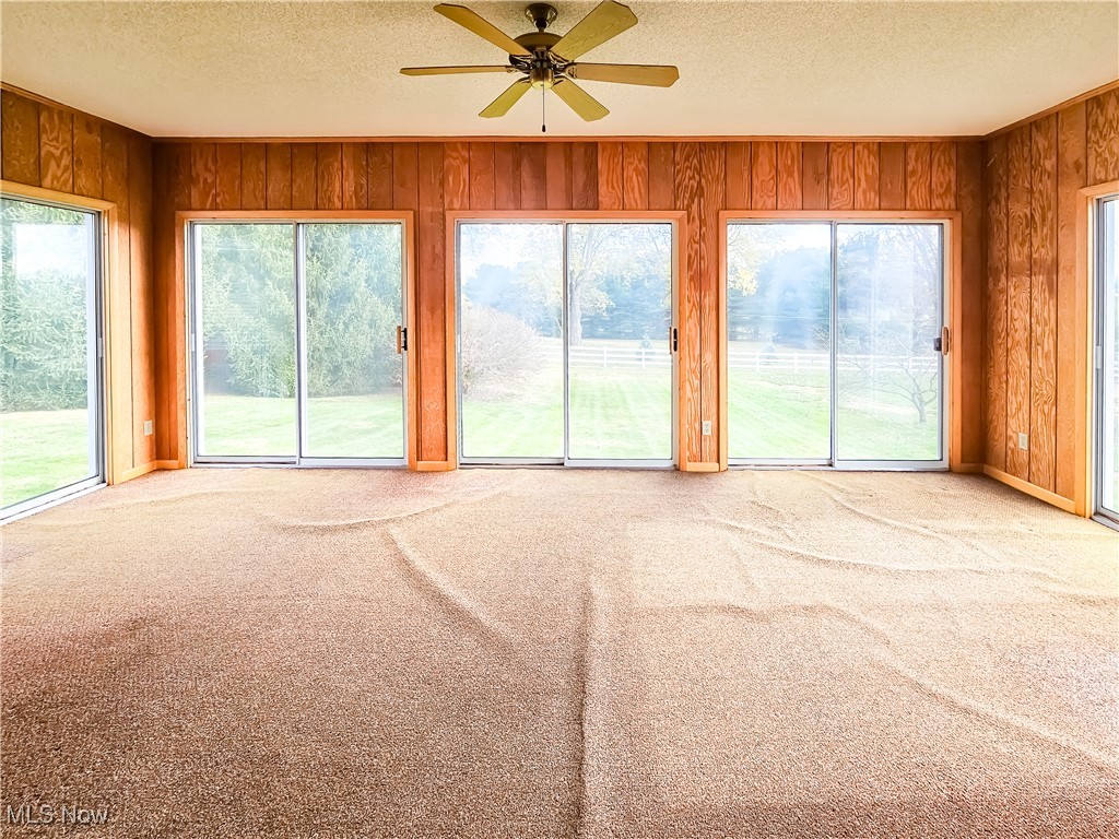 6040 Firestone Road Northeast Canton, OH 44721 - Photo 20 of 26 Sun Room