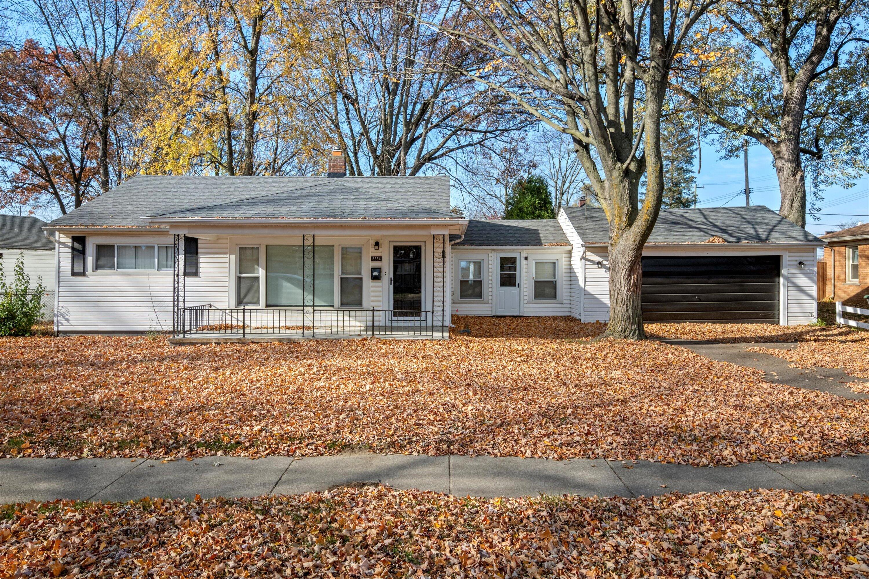 5854 Syracuse Street Taylor, MI 48180 - Photo 2 of 43 02-DSC07651