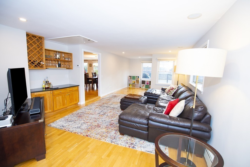 43 Westlake Road Natick, MA 01760 - Photo 9 of 26 Gallery Image 9