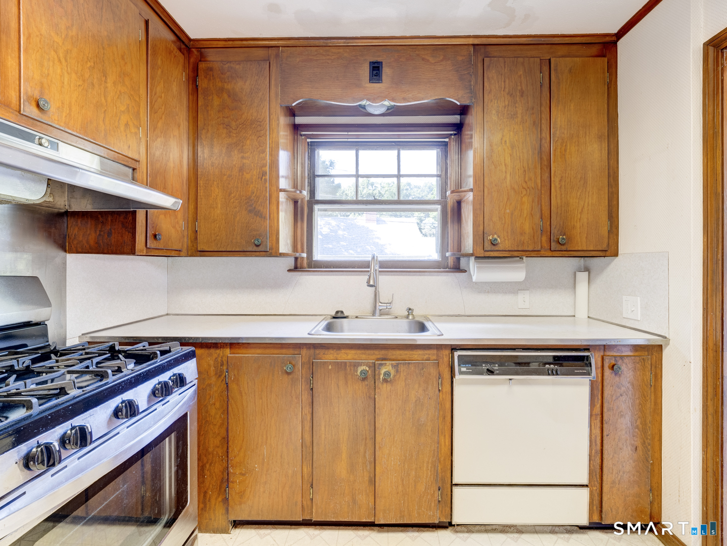 257 Walnut Street Windham, CT 06226 - Photo 20 of 39