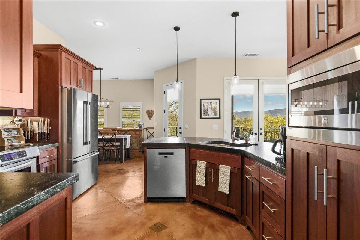 4850 Dunn Road Valley Springs, CA 95252 - Photo 16 of 69