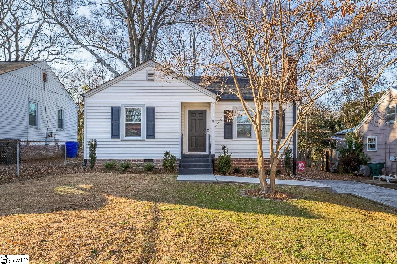 118 Bleckley Avenue Greenville, SC 29607 - Photo 1 of 18