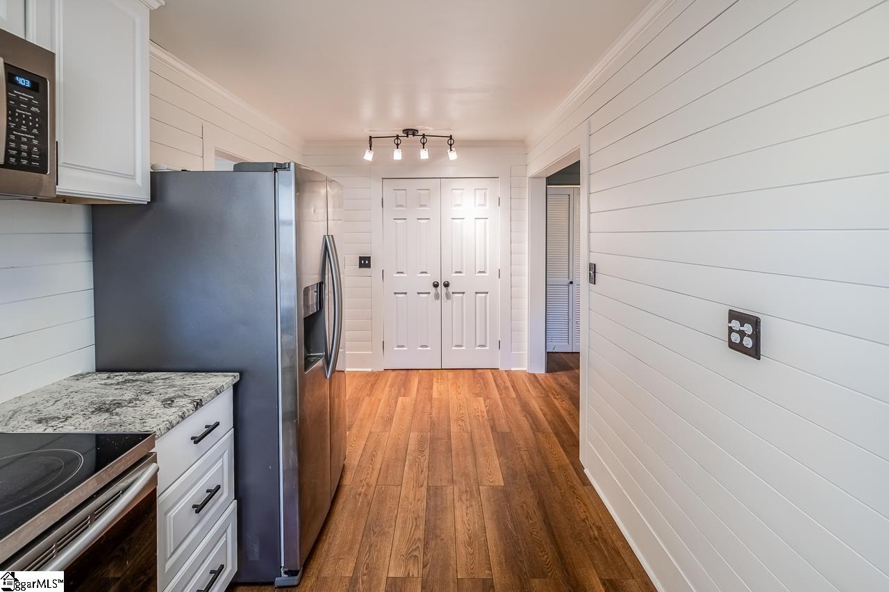 118 Bleckley Avenue Greenville, SC 29607 - Photo 17 of 18