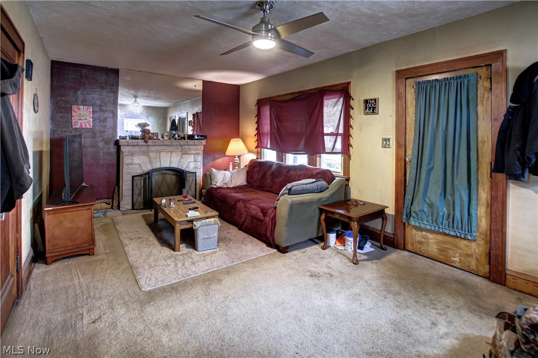25 Forbes Road Bedford, OH 44146 - Photo 7 of 33