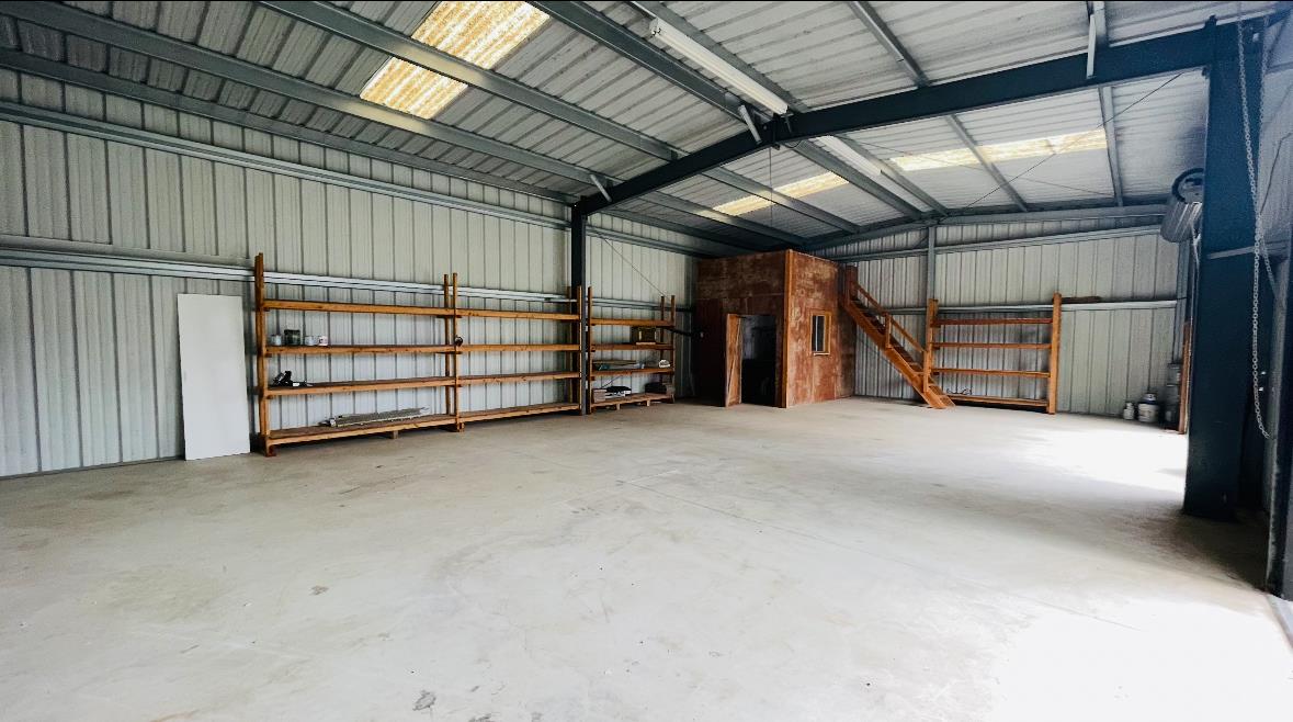 8181 West Kile Road Thornton, CA 95686 - Photo 46 of 65 a view of empty room with wooden ceiling
