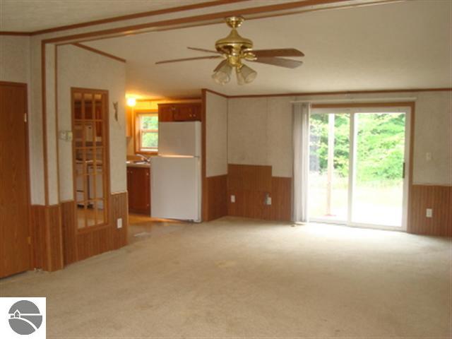11606 Shippy Road Southwest Fife Lake, MI 49633 - Photo 6 of 25 1728682-5.JPG