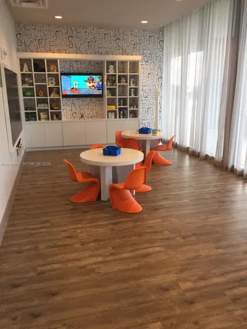 $3,000 | 5300 Paseo Boulevard, Unit 410, Doral, FL 33166