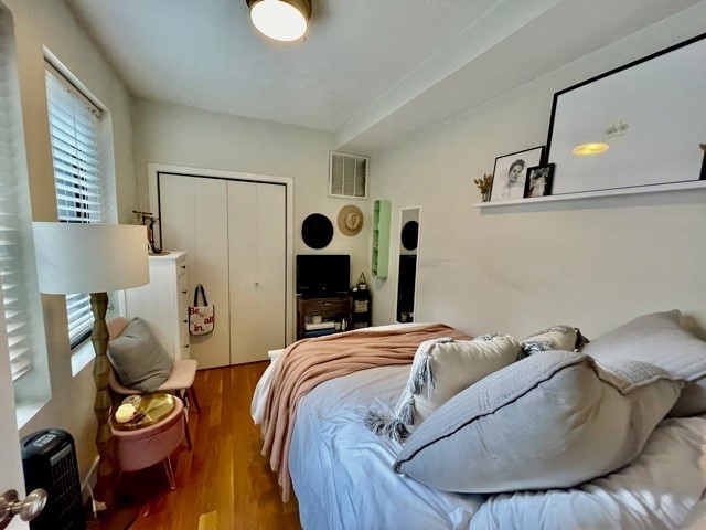 419 Hanover Street, Unit 3 Boston, MA 02113 - Photo 12 of 13