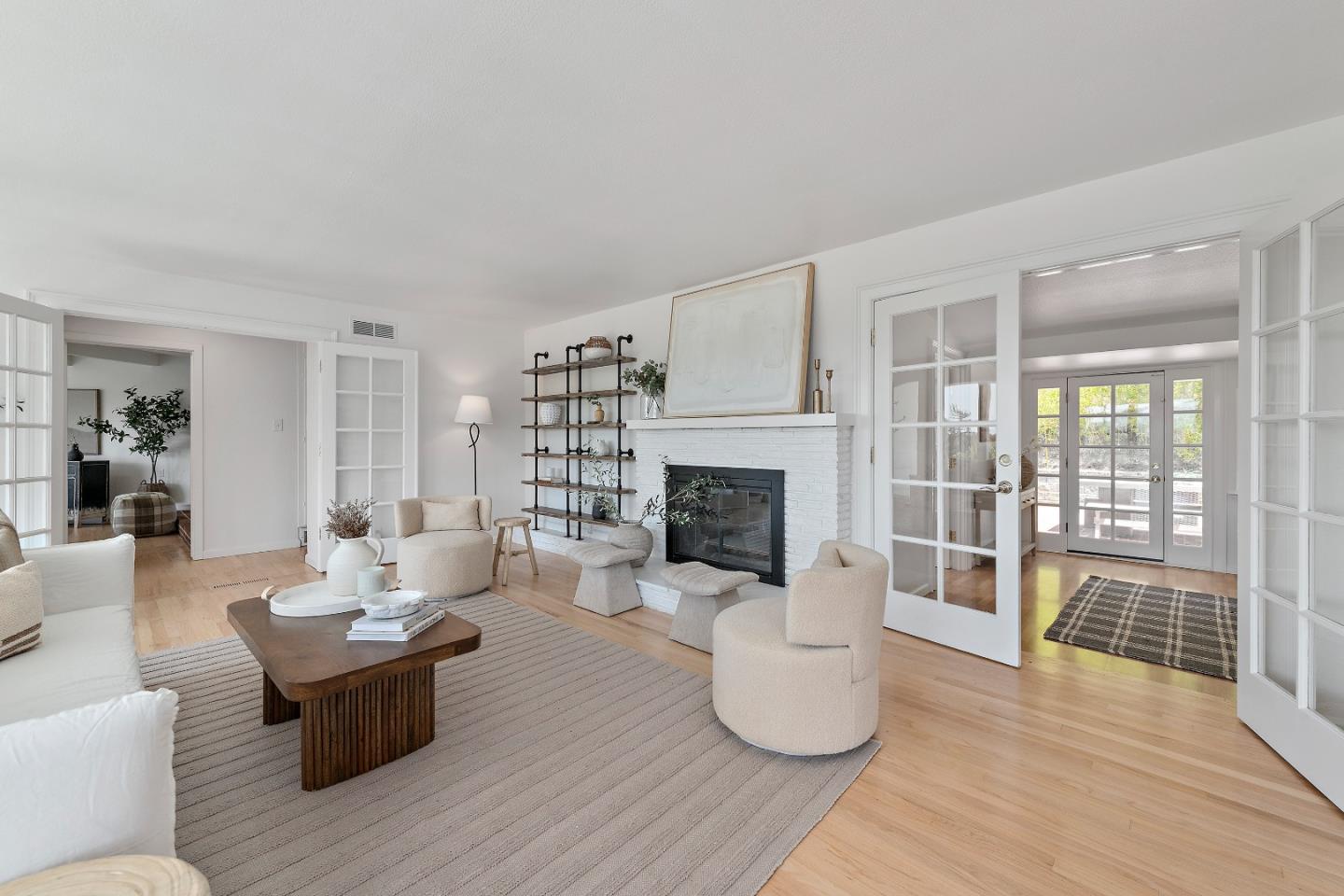16057 Shannon Road Los Gatos, CA 95032 - Photo 11 of 57