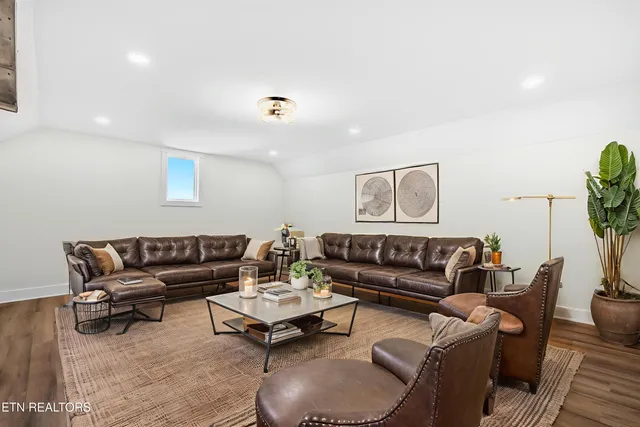 $759,900 | 415 Kahite Trail, Vonore, TN 37885