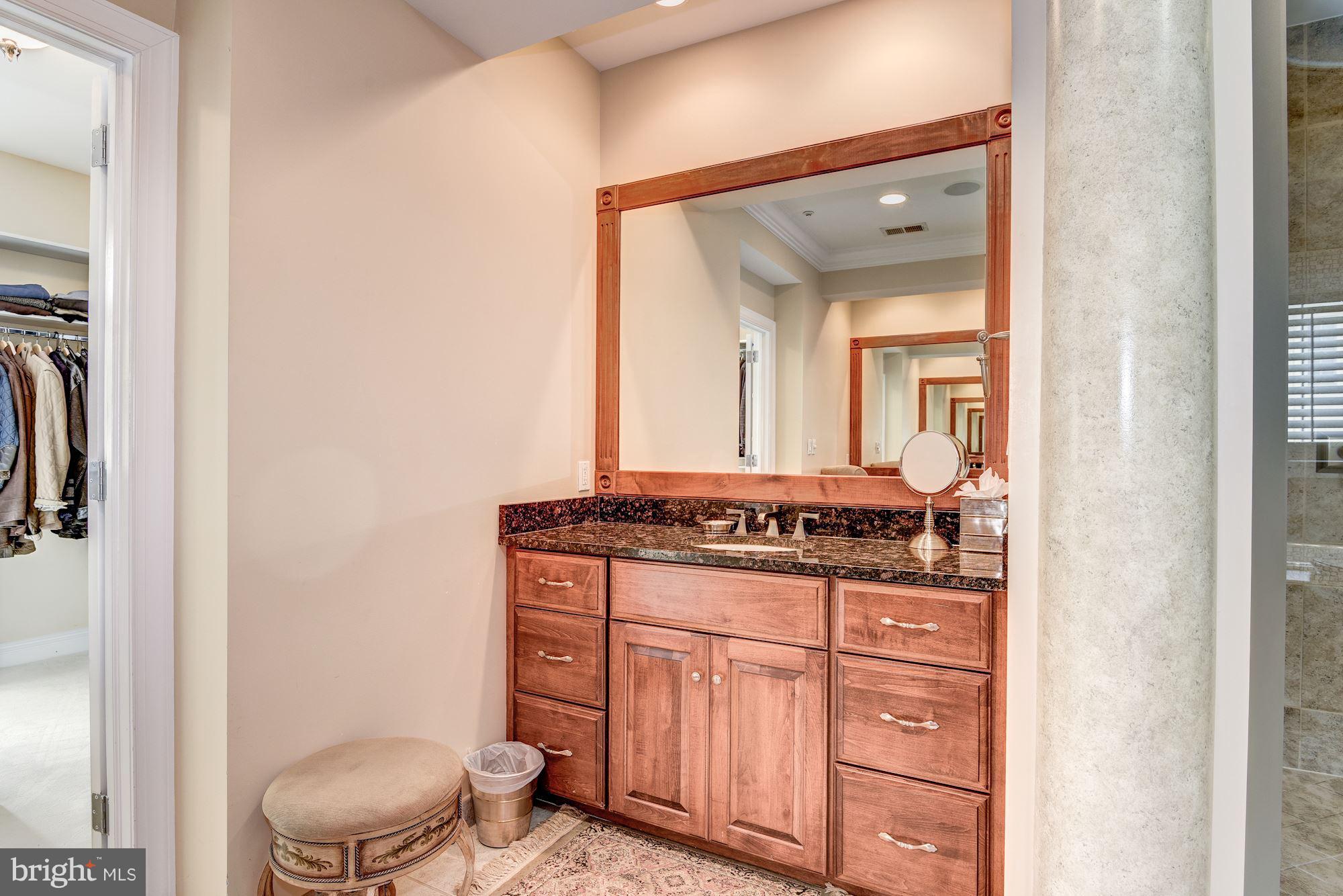 10010 Gary Road Potomac, MD 20854 - Photo 18 of 30 Bath (Master) "His" Vanity