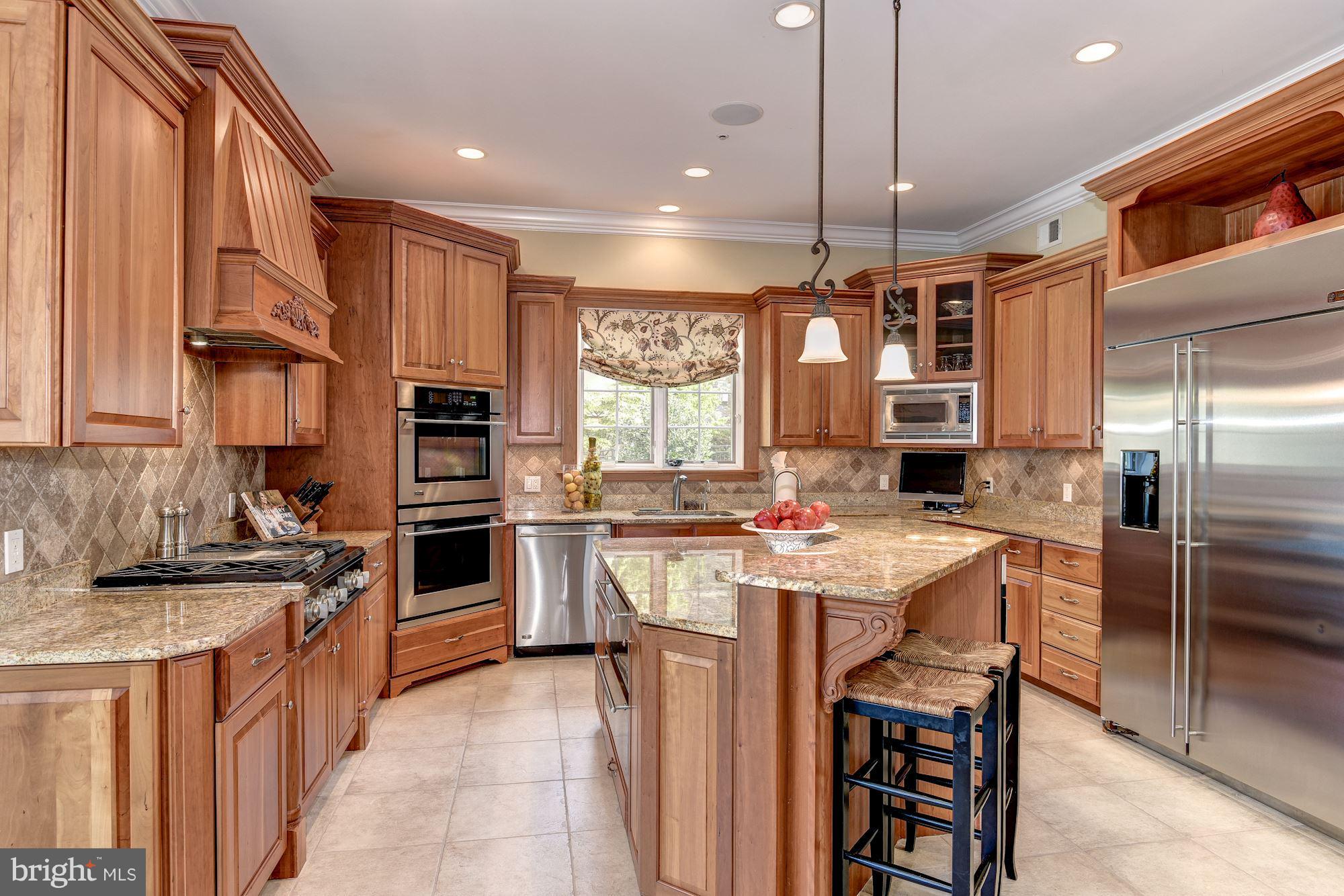 10010 Gary Road Potomac, MD 20854 - Photo 9 of 30 Impressive Gourmet Kitchen