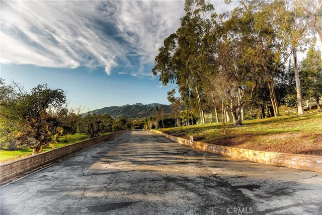 $5,980,000 | 682 Deodar Lane, Bradbury, CA 91008
