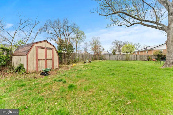 $469,900 | 6805 Pamela Lane, Clinton, MD 20735