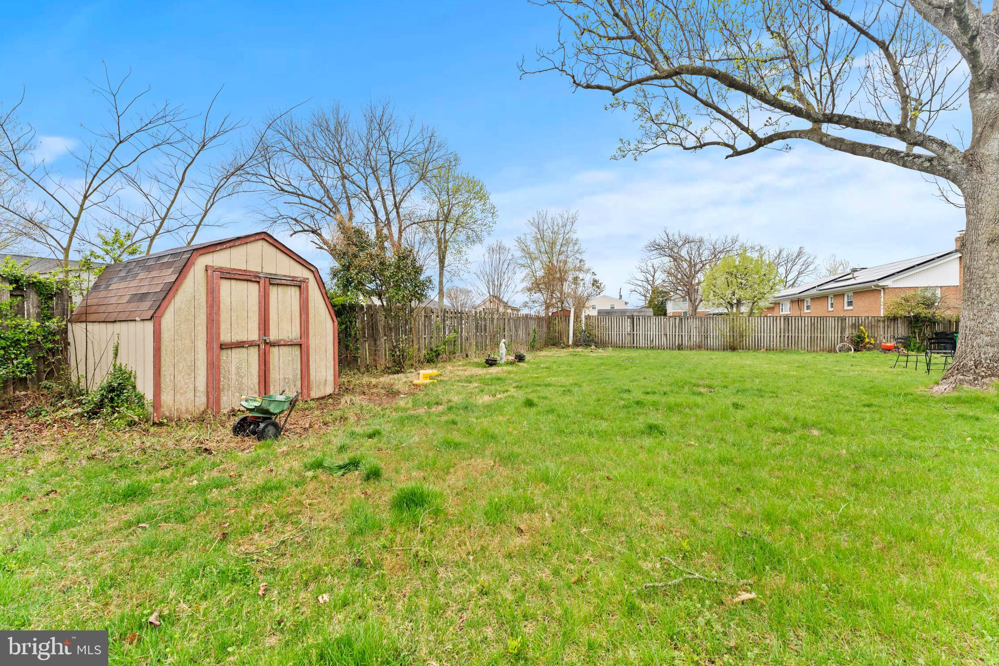 6805 Pamela Lane Clinton, MD 20735 - Photo 36 of 39 a front view of a house with garden