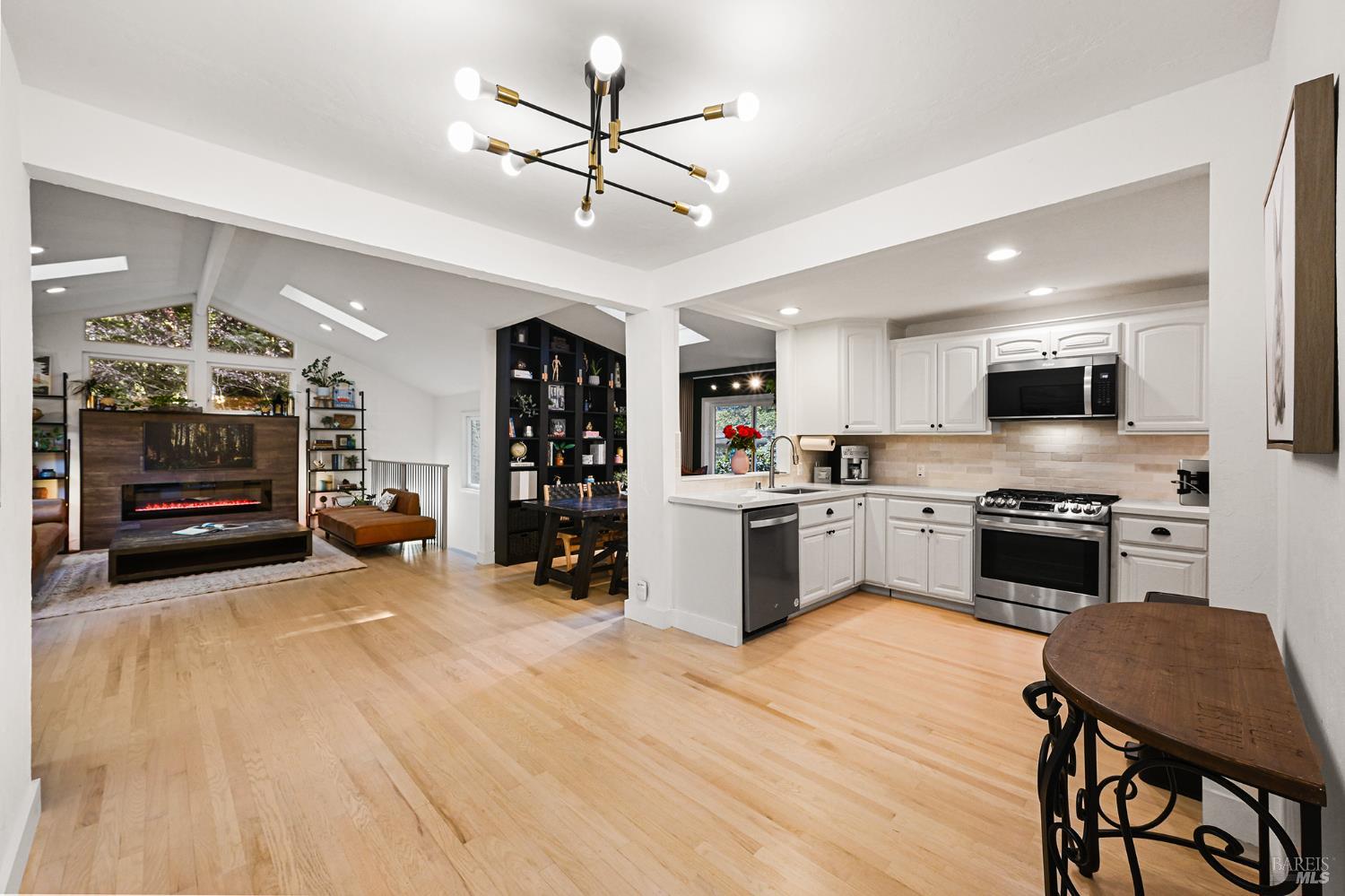 16 Iron Springs Road Fairfax, CA 94930 - Photo 6 of 57