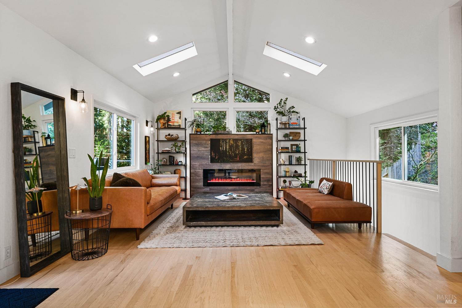 16 Iron Springs Road Fairfax, CA 94930 - Photo 7 of 57