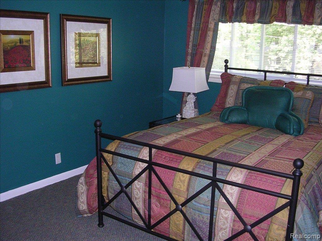 32176 Red Clover Road Farmington, MI 48334 - Photo 10 of 14 Master Bedroom