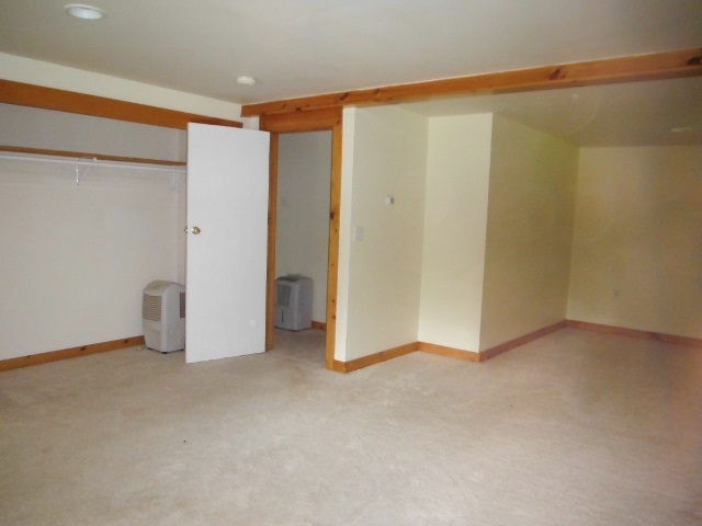 170 Stony Hill Road Warren, VT 05674 - Photo 4 of 10