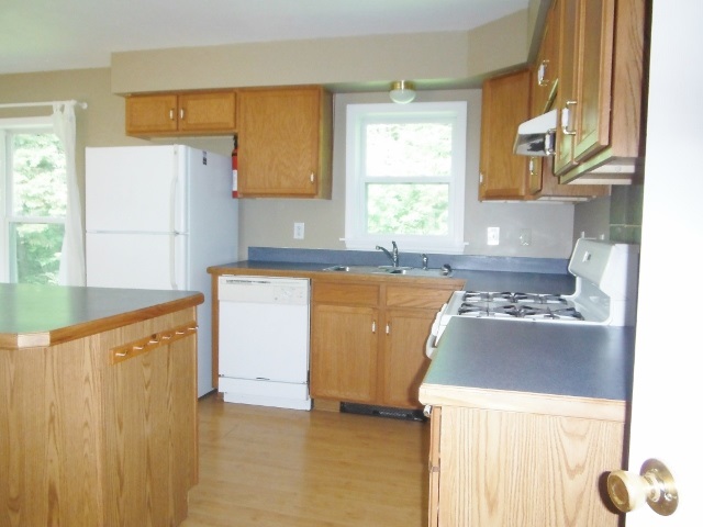170 Stony Hill Road Warren, VT 05674 - Photo 5 of 10