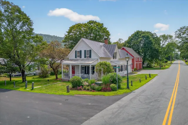 $619,000 | 87 Townshend Road, Grafton, VT 05146