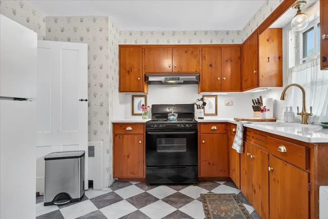 $619,000 | 87 Townshend Road, Grafton, VT 05146