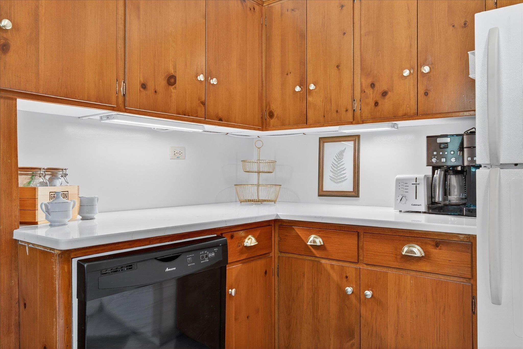 87 Townshend Road Grafton, VT 05146 - Photo 15 of 54