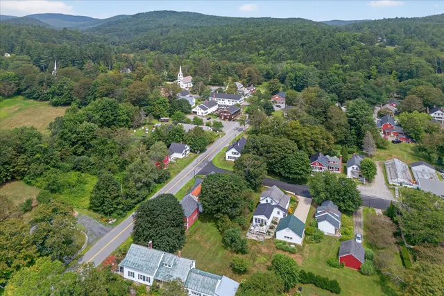 $619,000 | 87 Townshend Road, Grafton, VT 05146