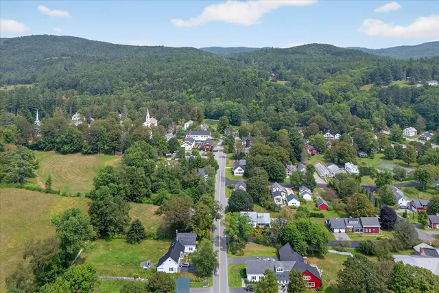 $619,000 | 87 Townshend Road, Grafton, VT 05146