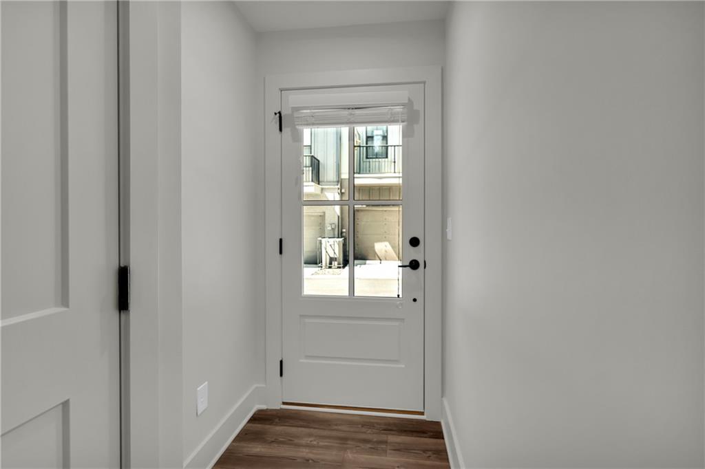 152 Chestnut Circle Atlanta, GA 30342 - Photo 6 of 53 a view of front door