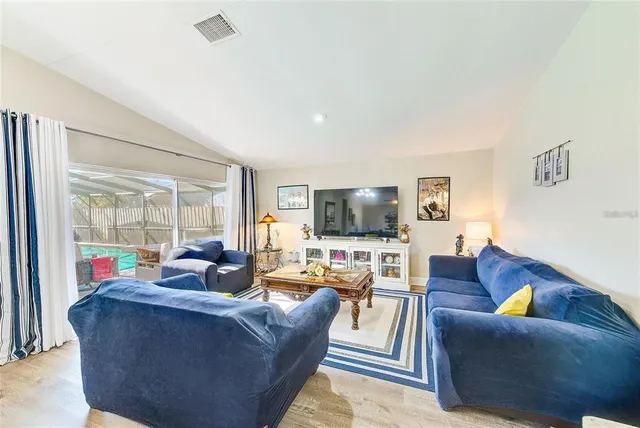 $3,340 | 3113 Chamblee Lane, Clearwater, FL 33759