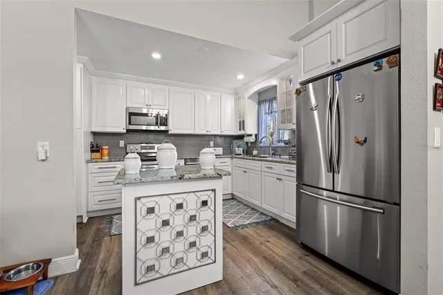 $3,340 | 3113 Chamblee Lane, Clearwater, FL 33759