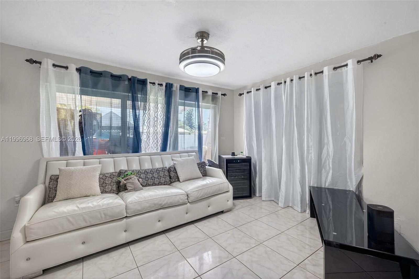 20525 Southwest 114th Place Miami, FL 33189 - Photo 10 of 24