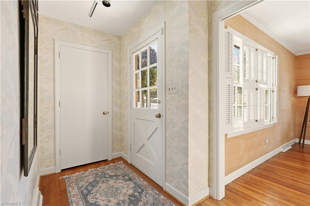 1040 Cantering Road High Point, NC 27262 - Photo 3 of 49 Entryway with large coat closet