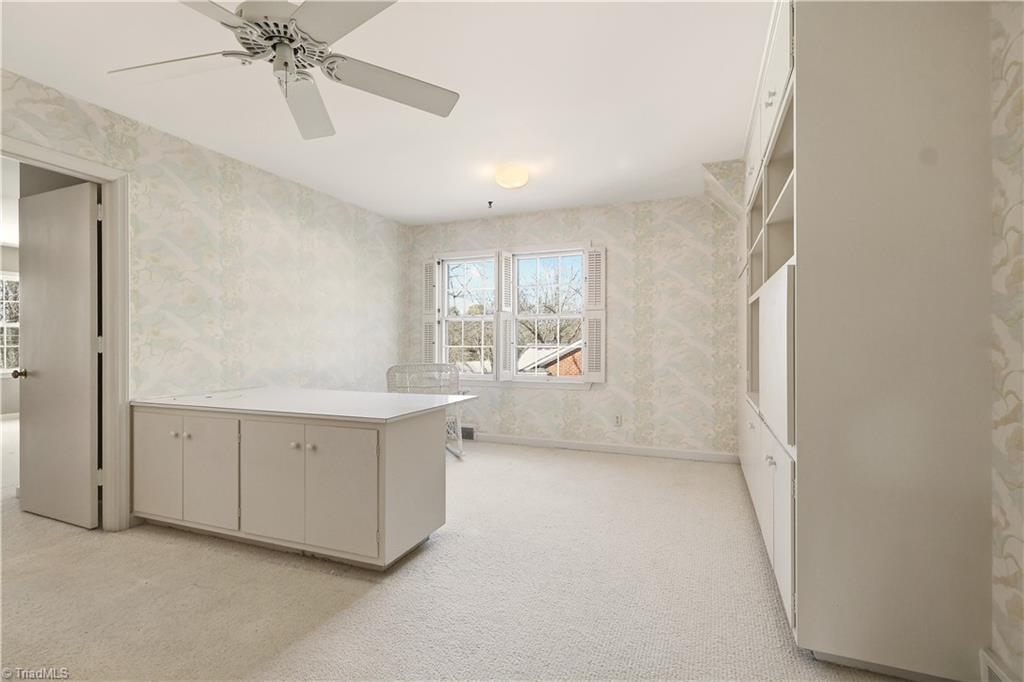 1040 Cantering Road High Point, NC 27262 - Photo 32 of 49 Loft/craft/flex space