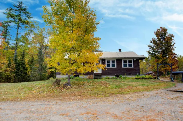 $349,000 | 69 College Road, Wolfeboro, NH 03894