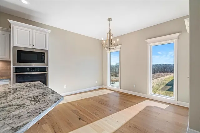 $585,100 | 7015 Northeast 103rd Court, Kansas City, MO 64156