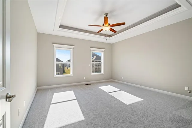 $585,100 | 7015 Northeast 103rd Court, Kansas City, MO 64156