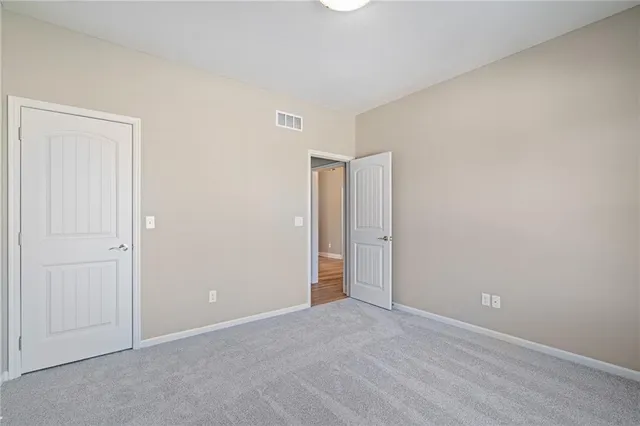 $585,100 | 7015 Northeast 103rd Court, Kansas City, MO 64156