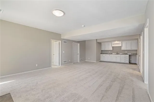 $585,100 | 7015 Northeast 103rd Court, Kansas City, MO 64156