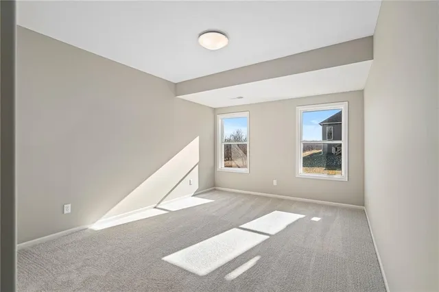 $585,100 | 7015 Northeast 103rd Court, Kansas City, MO 64156