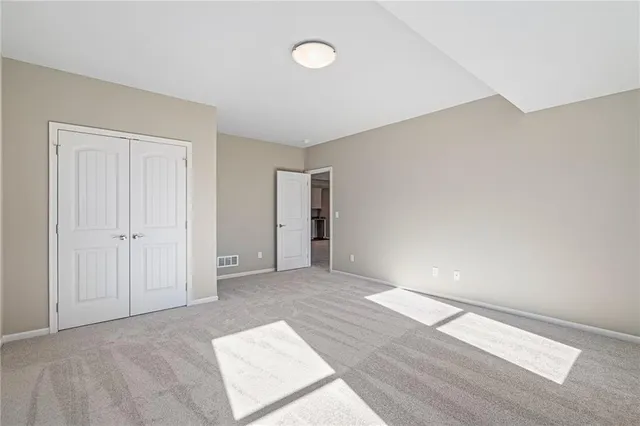 $585,100 | 7015 Northeast 103rd Court, Kansas City, MO 64156