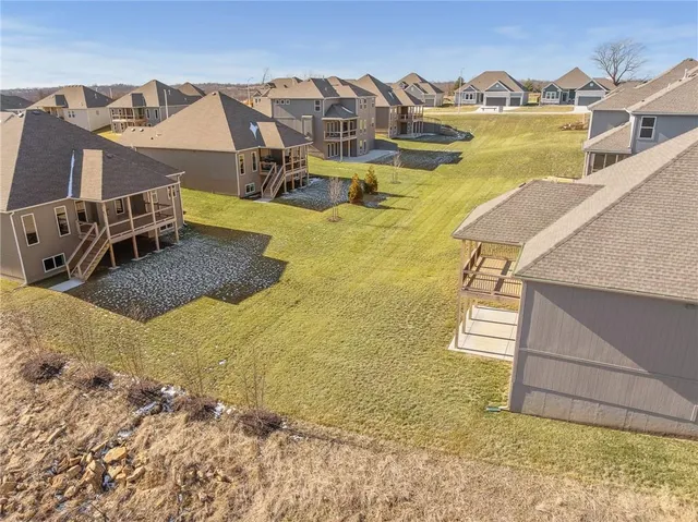 $585,100 | 7015 Northeast 103rd Court, Kansas City, MO 64156